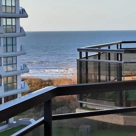 Westhinder 605 아파트 *